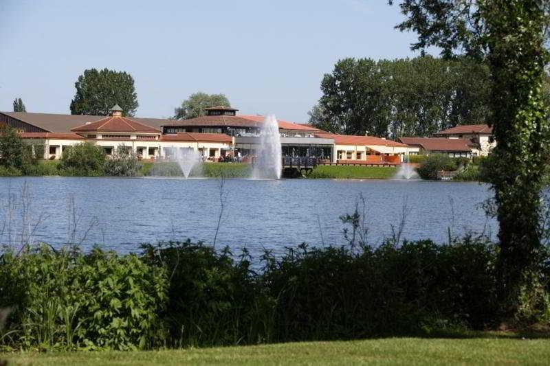 The Waterfront Hotel Spa & Golf Saint Neots Buitenkant foto