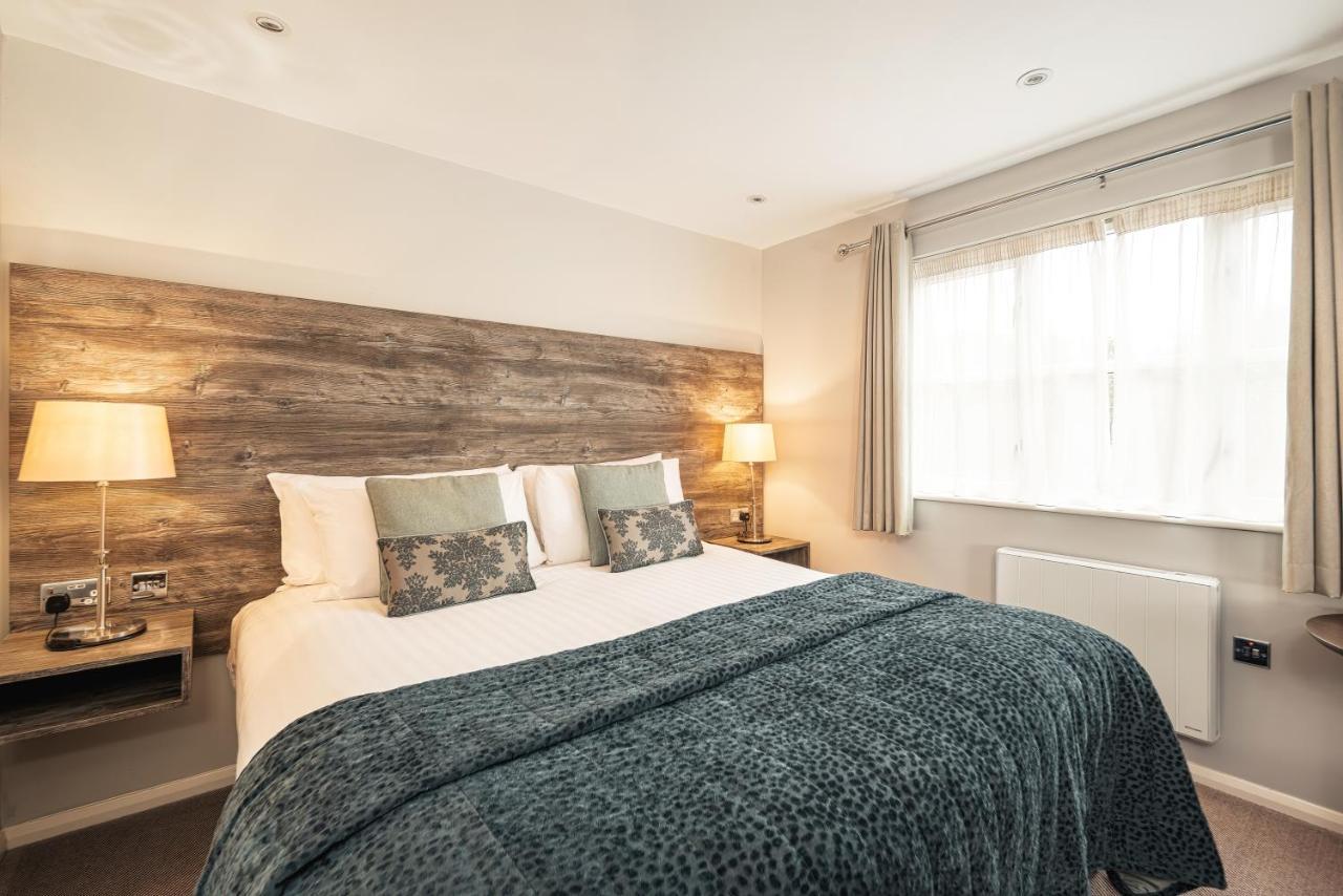 The Waterfront Hotel Spa & Golf Saint Neots Buitenkant foto