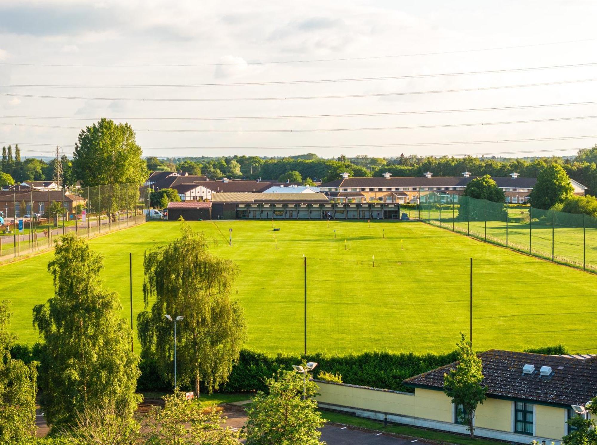 The Waterfront Hotel Spa & Golf Saint Neots Buitenkant foto