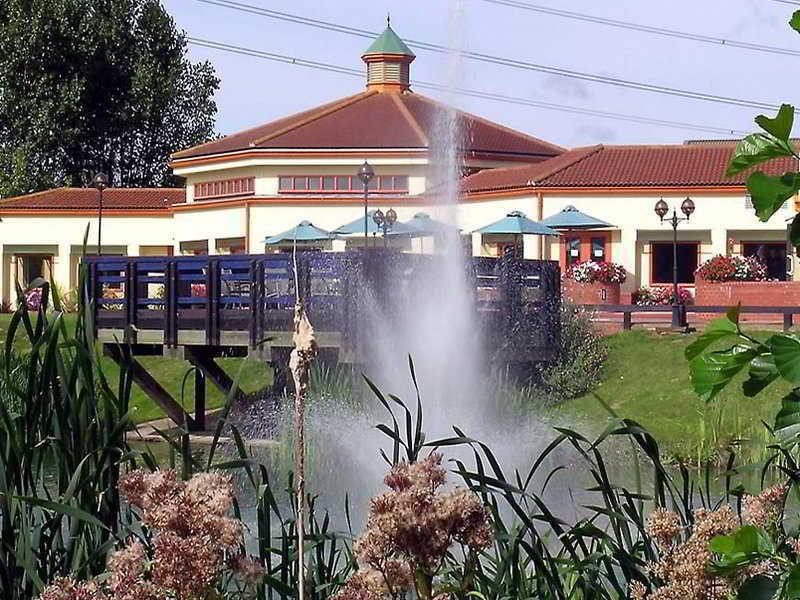 The Waterfront Hotel Spa & Golf Saint Neots Buitenkant foto